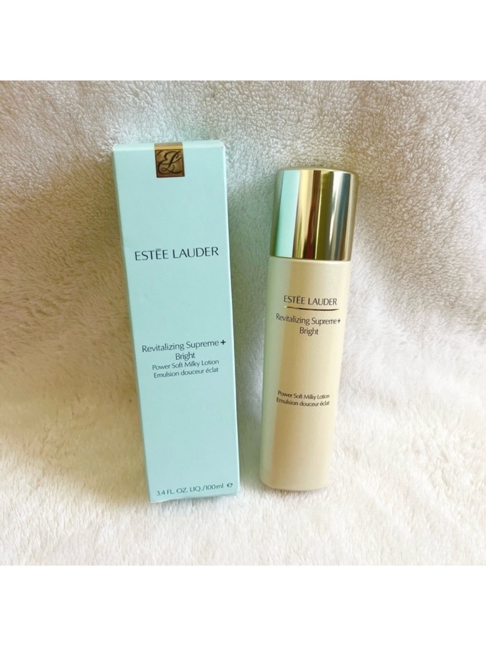 Estee Lauder Revitalizing
Supreme + Bright Moisturizer
Power Soft Milky Lotion - Picture 1 of 4